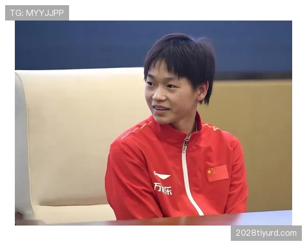 全红婵偷偷吃汉堡被教练抓包，下一秒直接跳水池里装失忆