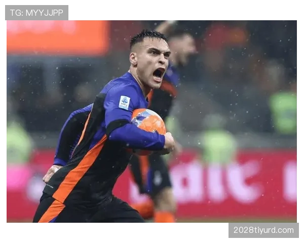 劳塔罗·马丁内斯的技战术角色解析：与顶级前锋的能力差异与定位比较