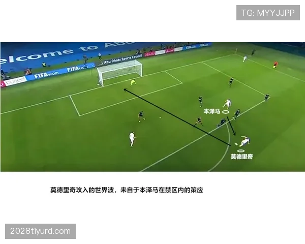沃特金斯的场上定位是否受限于战术体系？角色适配性与发挥空间解析
